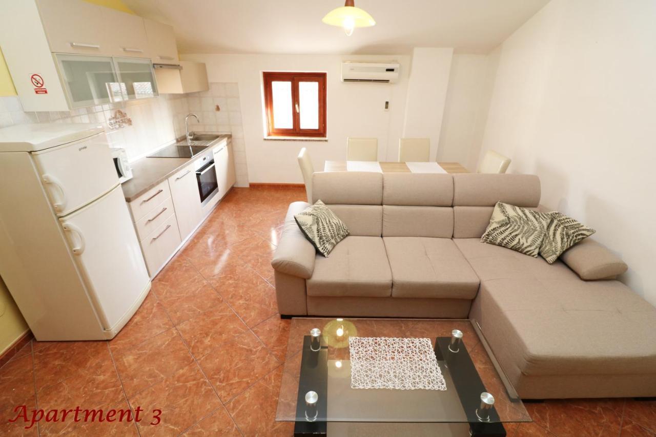 Old Town Rooms And Apartment Porec Luaran gambar